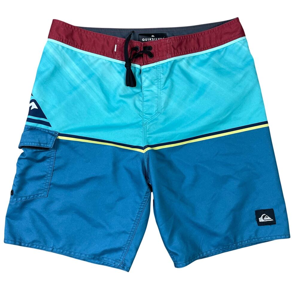 Quiksilver Men's Boardshorts Size 33 Blue Multi-Color Surf Swim‎ Trunks